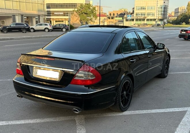 Mercedes E 200-7