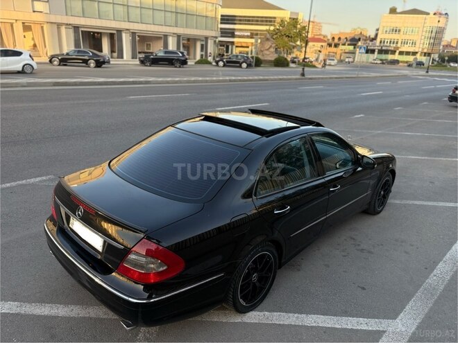 Mercedes E 200-13