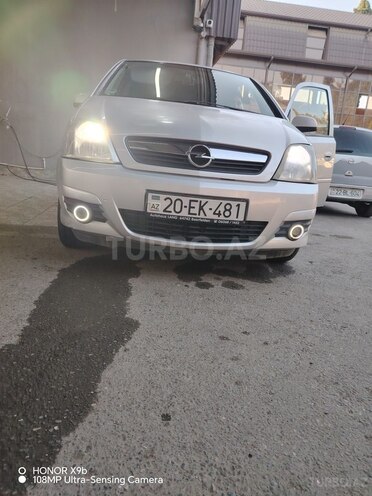 Opel Meriva-1