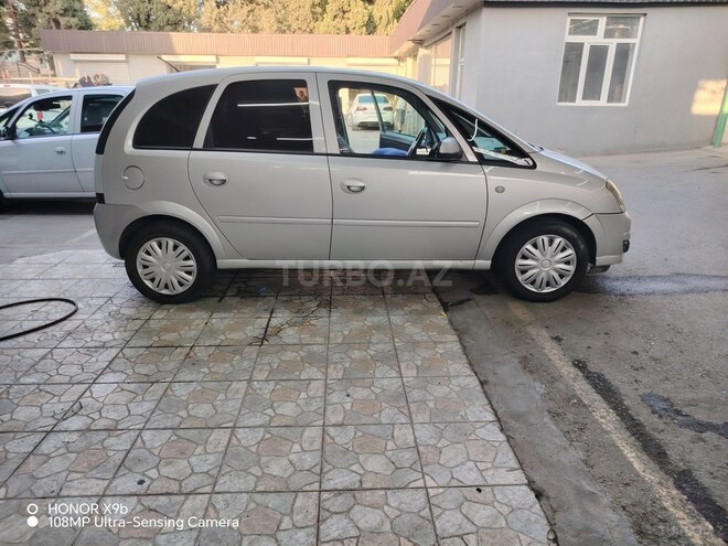 Opel Meriva-5