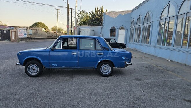LADA (VAZ) 21011 1981, 250,000 km - 1.3 л - Bakı