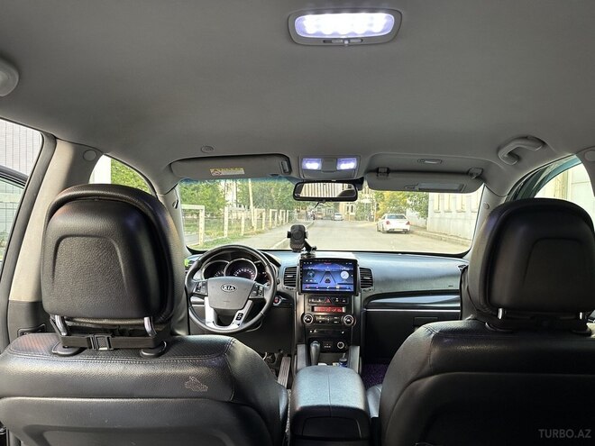 Kia Sorento 2011, 246,500 km - 2.0 l - Sabirabad