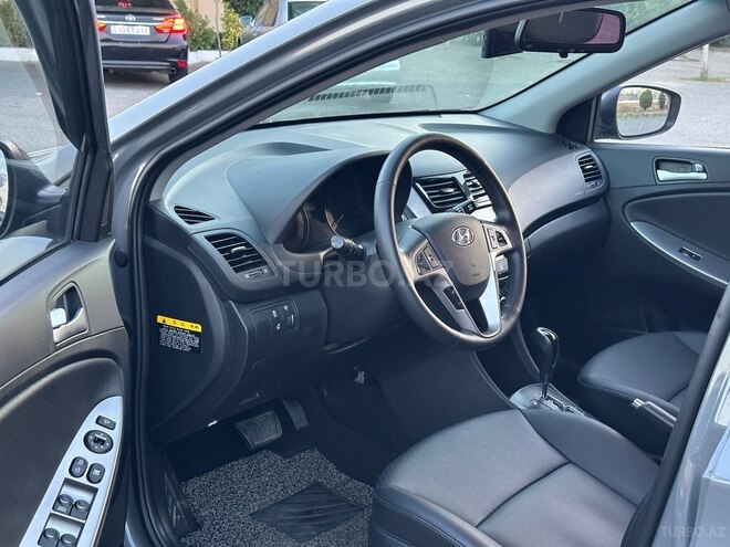 Hyundai Accent 2018, 115,000 km - 1.4 l - Bakı