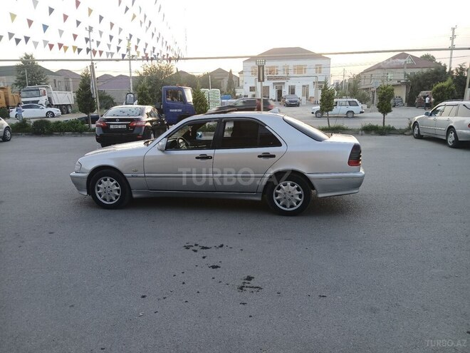 Mercedes C 200 1999, 542,148 km - 2.0 л - Bakı