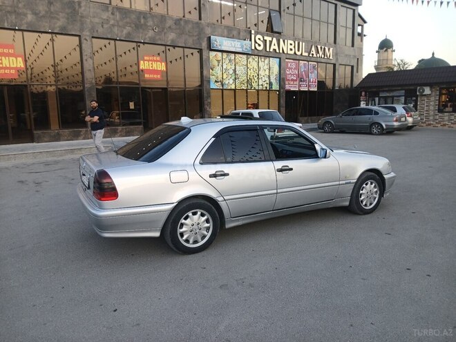 Mercedes C 200 1999, 542,148 km - 2.0 л - Bakı