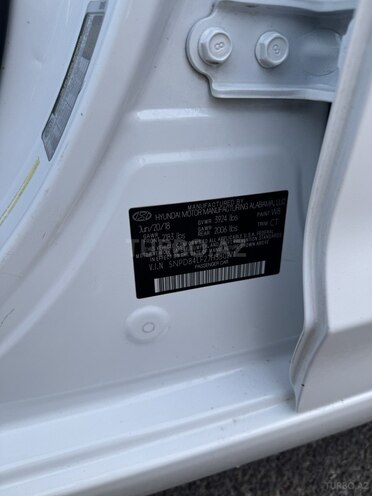 Hyundai Elantra 2018, 110,240 km - 2.0 l - Bakı