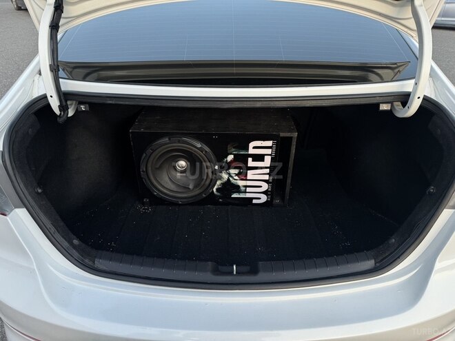 Hyundai Elantra 2018, 110,240 km - 2.0 l - Bakı
