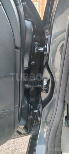 Mercedes E 220 d 2002, 292,000 km - 2.2 l - Bakı