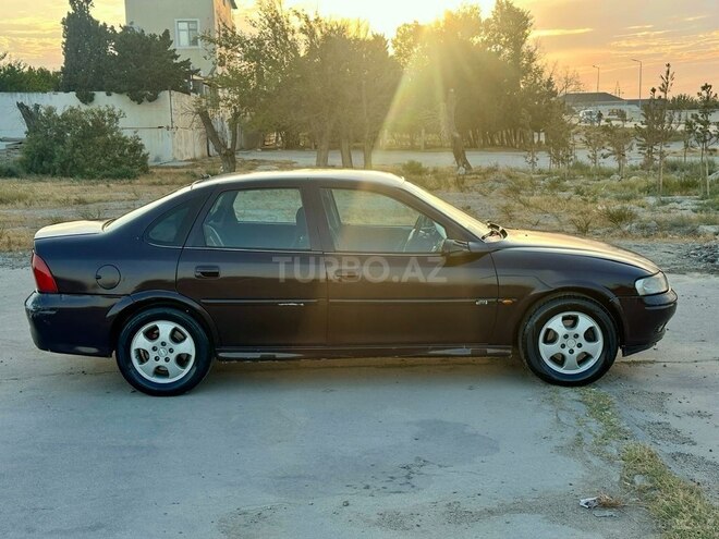 Opel Vectra 2001, 234,852 km - 1.6 l - Bakı