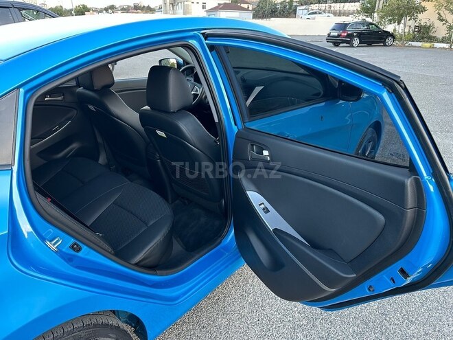 Hyundai Accent 2018, 26,000 km - 1.4 l - Bakı