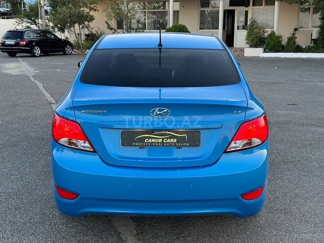 Hyundai Accent 2018, 26,000 km - 1.4 l - Bakı
