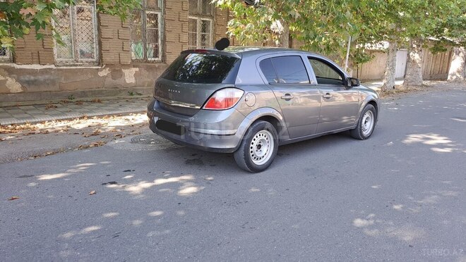 Opel Astra 2005, 465,000 km - 1.7 л - Gəncə