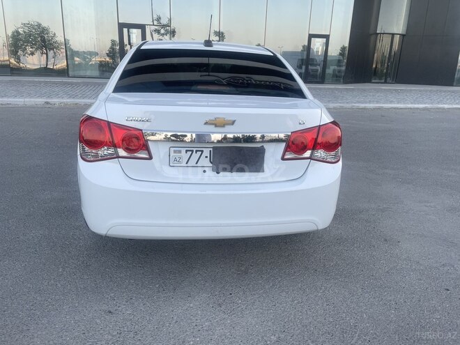Chevrolet Cruze-8