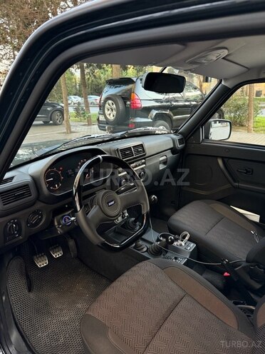 LADA (VAZ) Niva 2024, 2,600 km - 1.7 л - Bakı