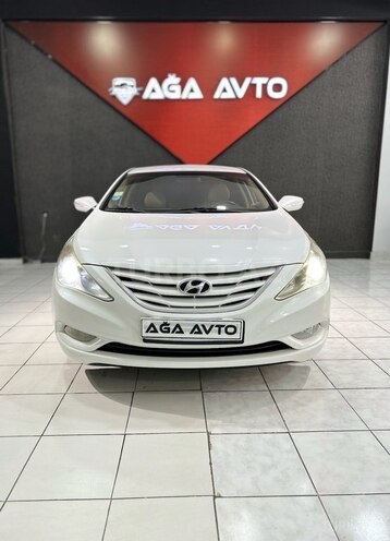 Hyundai Sonata-3