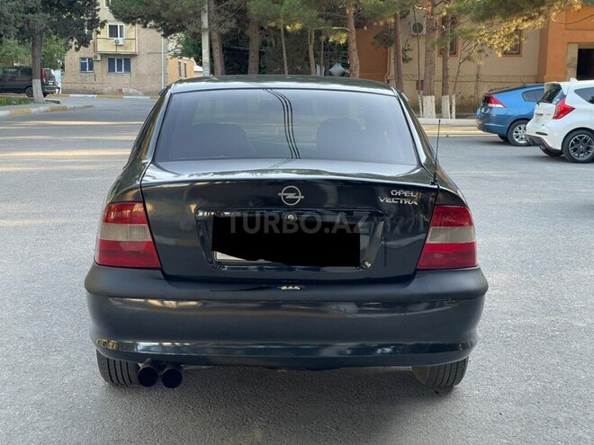 Opel Vectra 1996, 150,000 km - 1.6 l - Sumqayıt