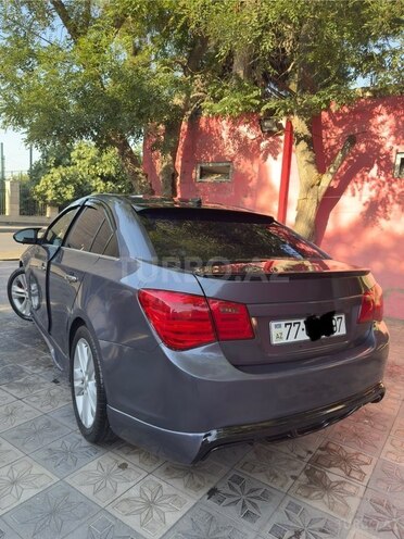 Chevrolet Cruze-8