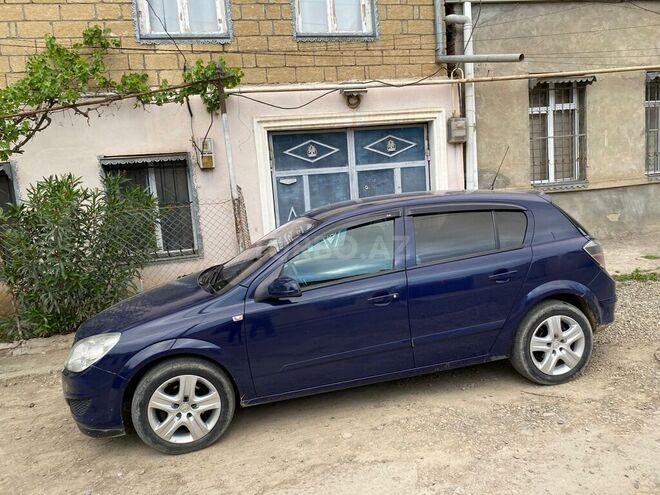 Opel Astra 2008, 290,000 km - 1.4 l - Gəncə