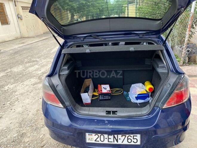 Opel Astra 2008, 290,000 km - 1.4 l - Gəncə
