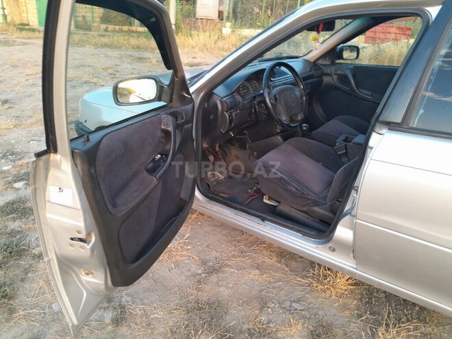 Opel Astra 1997, 477,904 km - 1.6 l - Quba