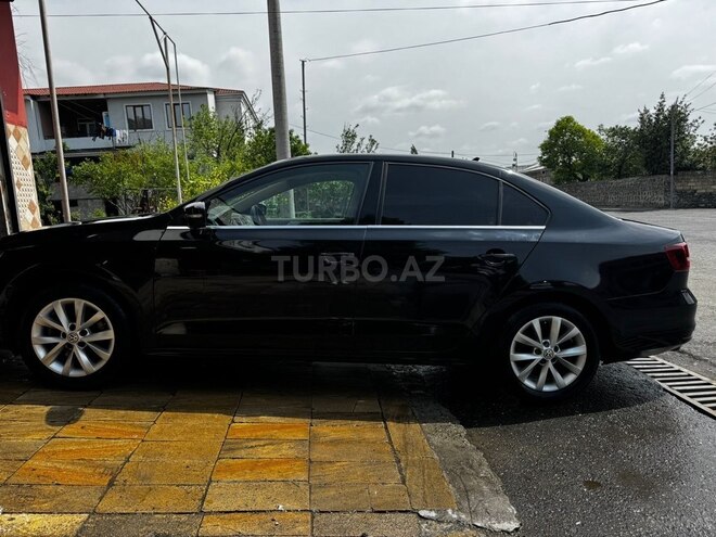 Volkswagen Jetta 2017, 103,000 km - 1.4 l - Bakı