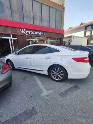Hyundai Grandeur 2015, 217,200 km - 2.2 л - Bakı
