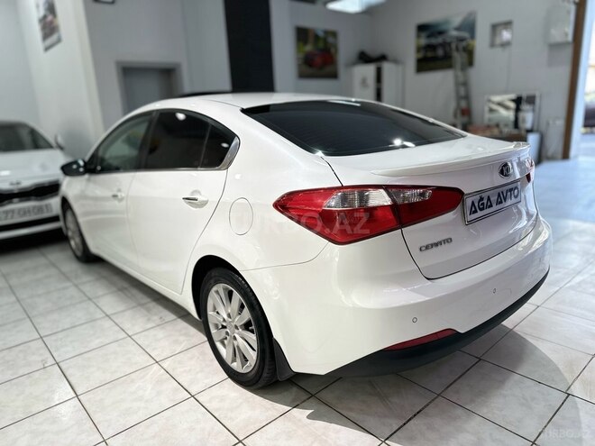 Kia Cerato-8