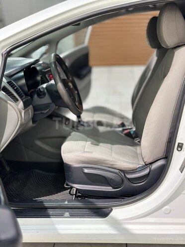 Kia Cerato-10