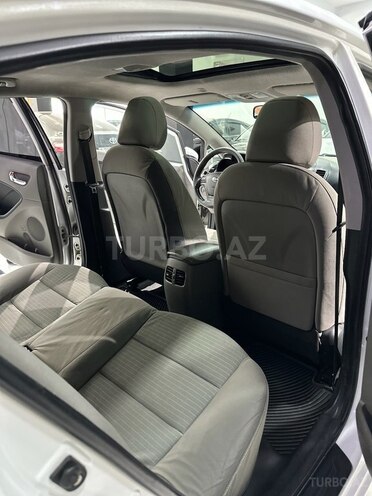 Kia Cerato-13