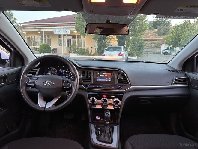 Hyundai Elantra 2018, 141,000 km - 2.0 л - Bakı