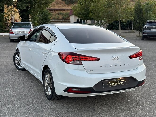 Hyundai Elantra 2018, 141,000 km - 2.0 л - Bakı