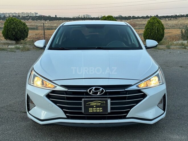 Hyundai Elantra 2018, 141,000 km - 2.0 л - Bakı
