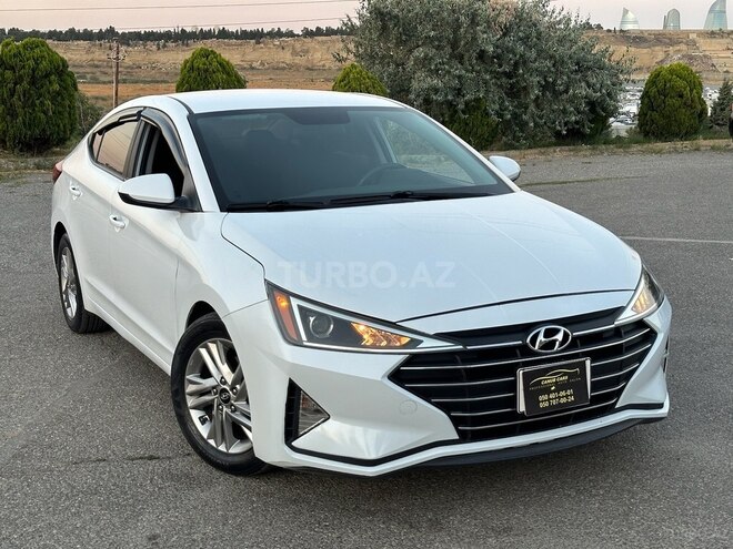 Hyundai Elantra 2018, 141,000 km - 2.0 л - Bakı