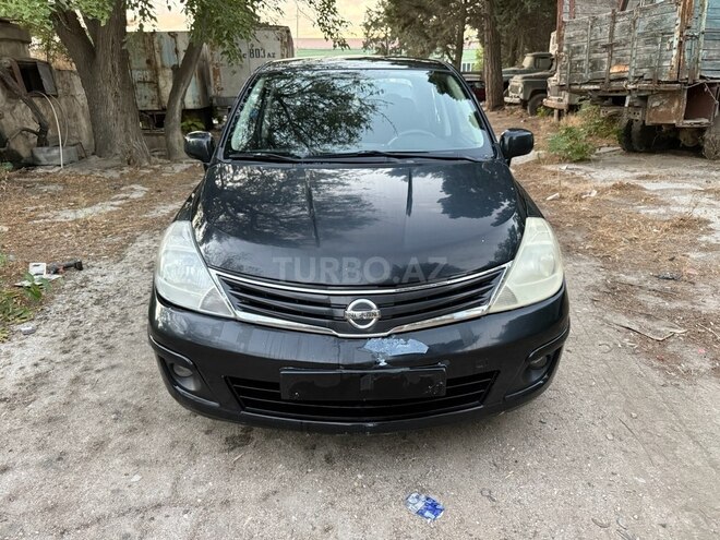 Nissan Tiida 2011, 265,000 km - 1.6 л - Bakı