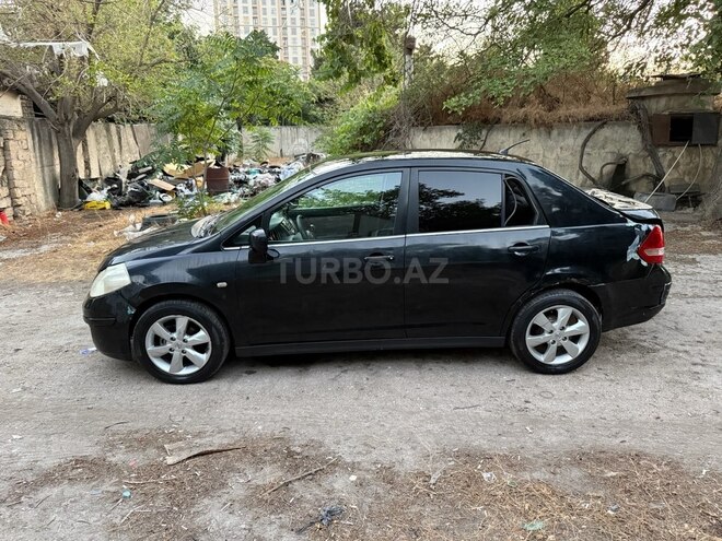 Nissan Tiida 2011, 265,000 km - 1.6 л - Bakı