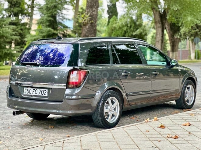 Opel Astra 2009, 202,000 km - 1.4 l - İsmayıllı