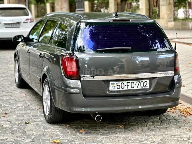 Opel Astra 2009, 202,000 km - 1.4 l - İsmayıllı