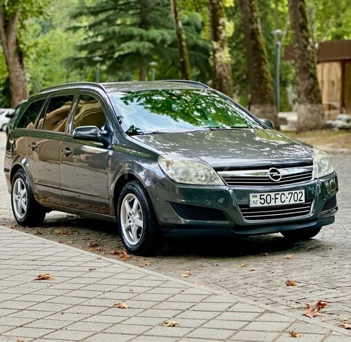 Opel Astra 2009, 202,000 km - 1.4 l - İsmayıllı