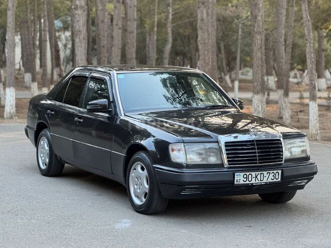 Mercedes E 230 1992, 324,000 km - 2.3 l - Sumqayıt