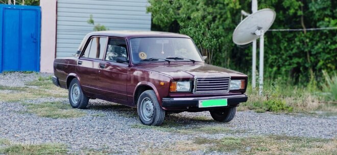 LADA (VAZ) 2107 2007, 168,000 km - 1.6 л - Salyan