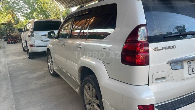 Toyota Land Cruiser Prado 2008, 268,000 km - 4.0 l - Lənkəran