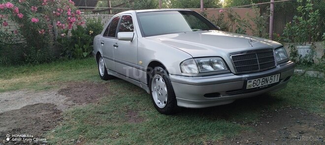 Mercedes C 180 1998, 350,200 km - 1.8 l - Yevlax