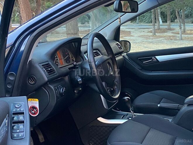 Mercedes B 170 2008, 165,000 km - 1.7 l - Sumqayıt