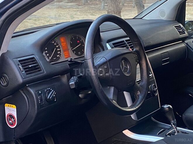 Mercedes B 170 2008, 165,000 km - 1.7 l - Sumqayıt