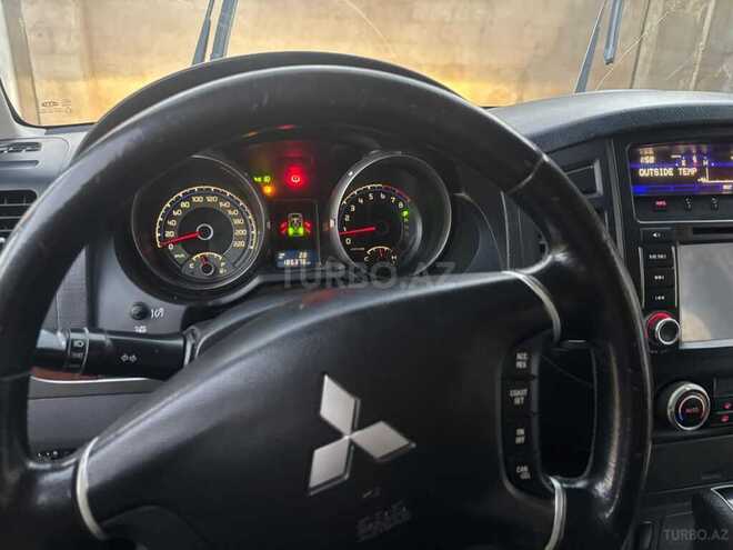 Mitsubishi Pajero 2008, 185,376 km - 3.0 л - Bakı
