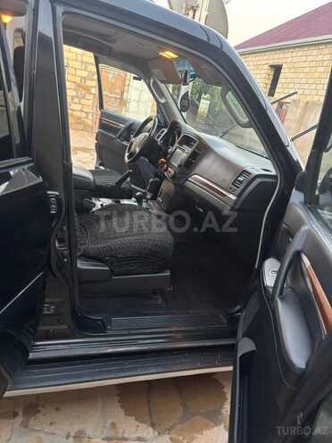 Mitsubishi Pajero 2008, 185,376 km - 3.0 л - Bakı