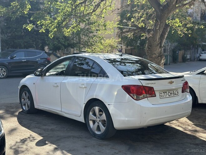Chevrolet Cruze 2010, 390,000 km - 1.8 л - Bakı