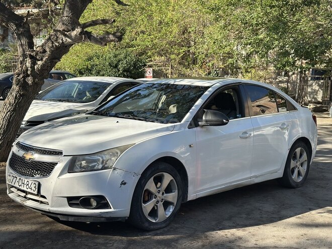 Chevrolet Cruze 2010, 390,000 km - 1.8 л - Bakı