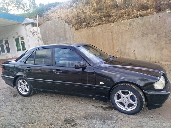 Mercedes C 180 1998, 400,000 km - 1.8 l - Yardımlı