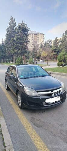 Opel Astra 2009, 218,000 km - 1.4 l - Bakı